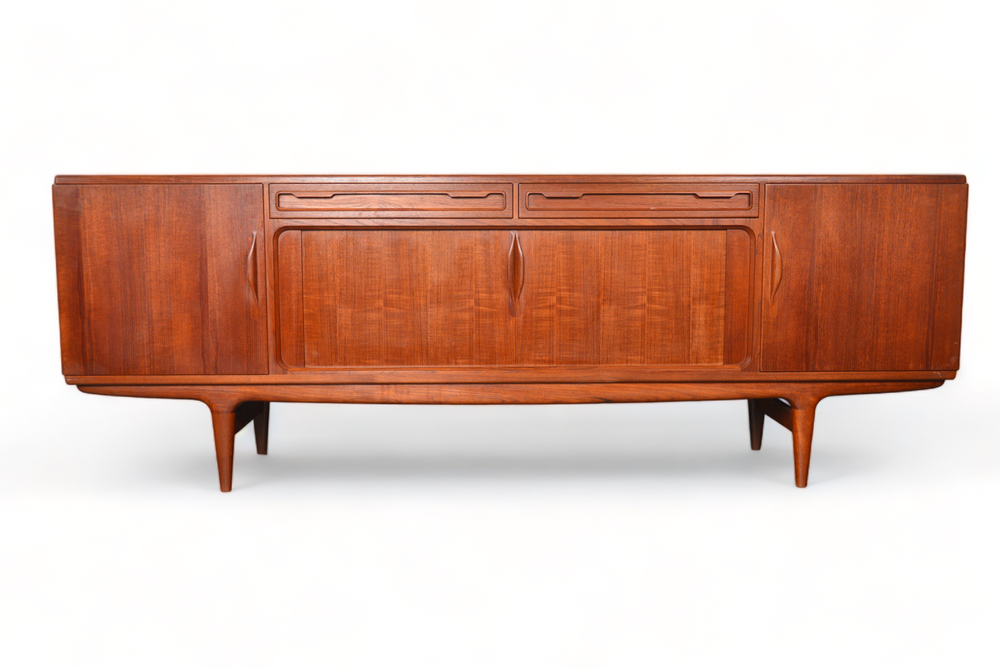 JOHANNES ANDERSEN LARGE MODEL 16 TEAK CREDENZA